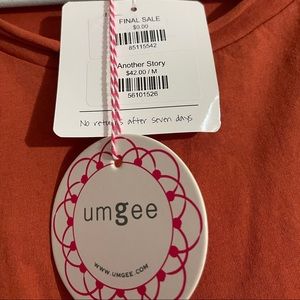 UMGEE Another Story Top. Size Med. NWT